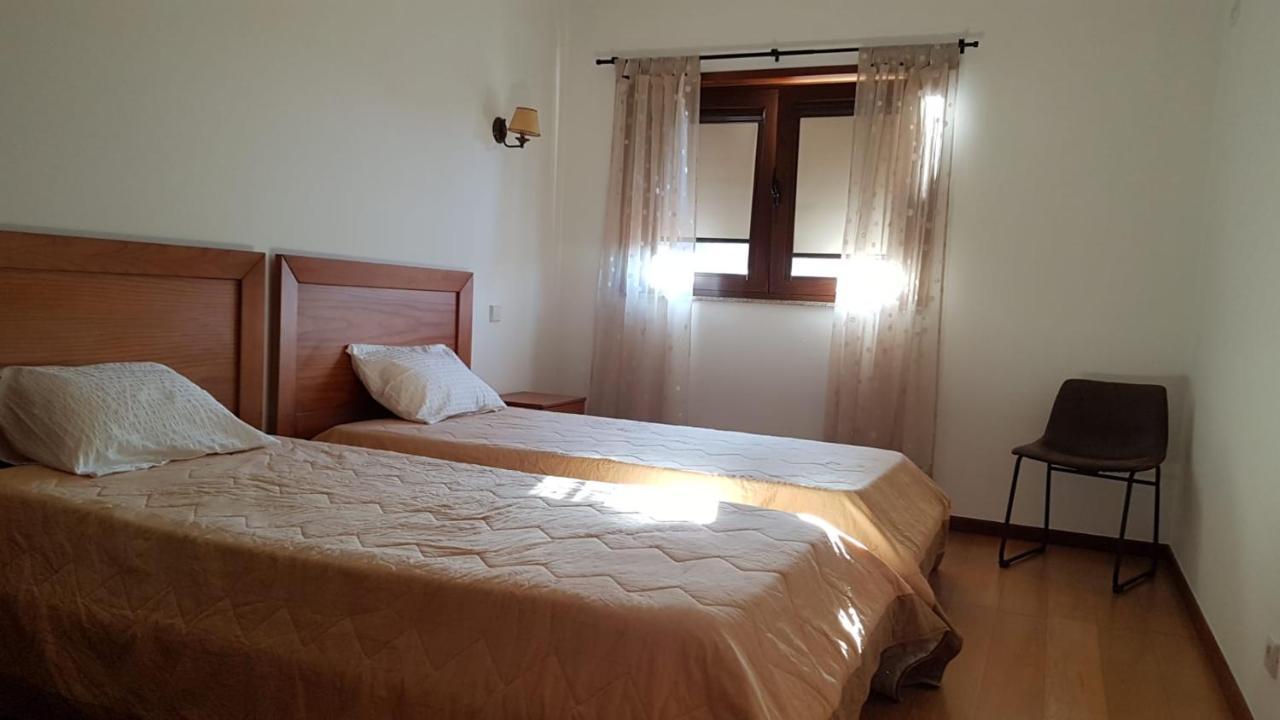 Sobreiro Apartamentos Rio Caldo Kültér fotó